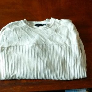 Claiborne Men's pattern sweater